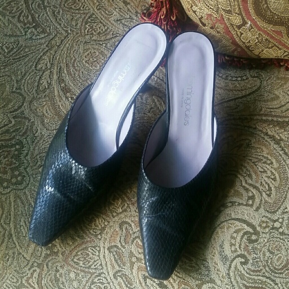 bloomingdales black heels